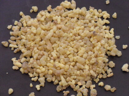 Boswellia Carteri (Frankincense) Raw Resin Tears